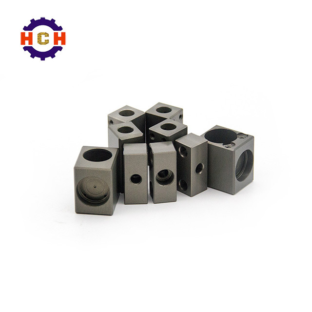 機械零件加工與機器人產(chǎn)業(yè)